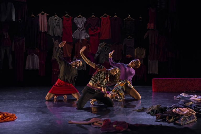 Lo inevitable - Proyectos Escénicos3