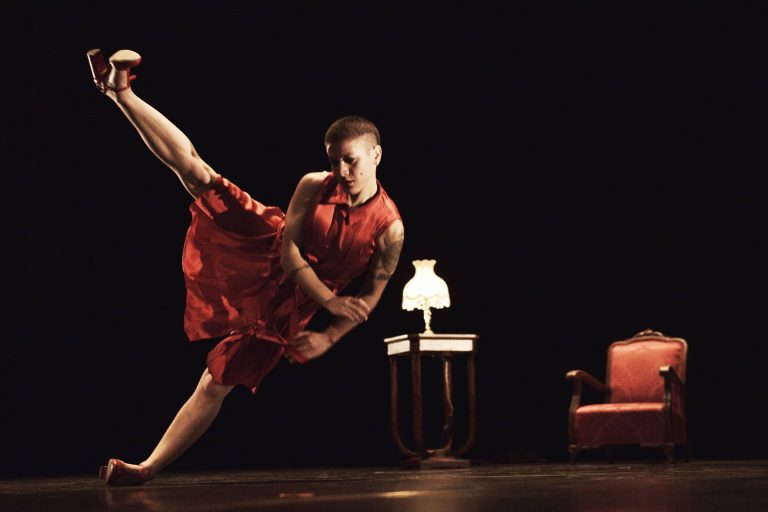 Mujer - Proyectos Escénicos4